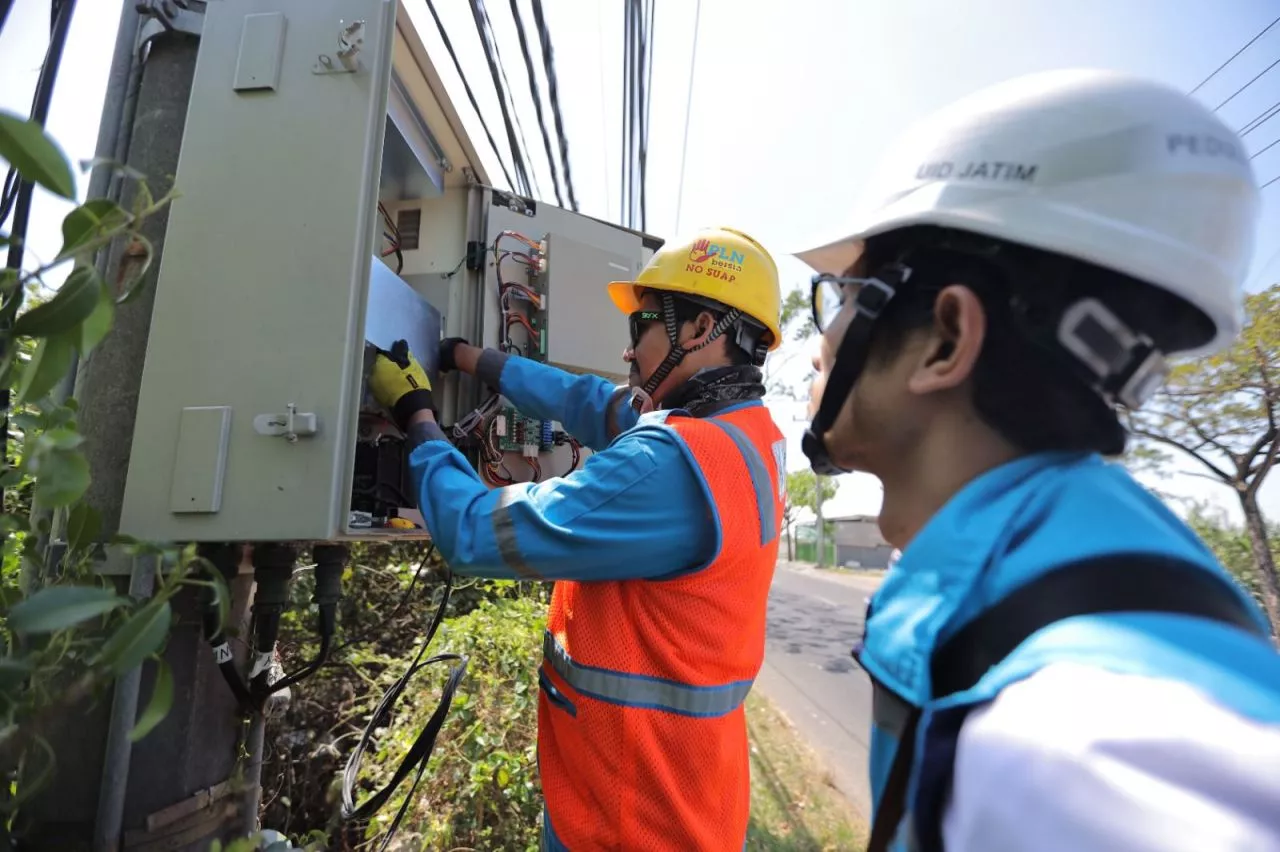 PLN Imbau Alat Peraga Kampanye Tidak Dipasang di Instalasi Kelistrikan