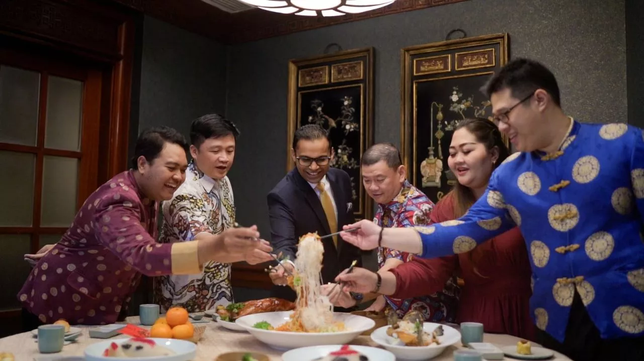 JW Marriott Hotel Surabaya Suguhkan Gala Dinner Mewah untuk Perayaan Imlek