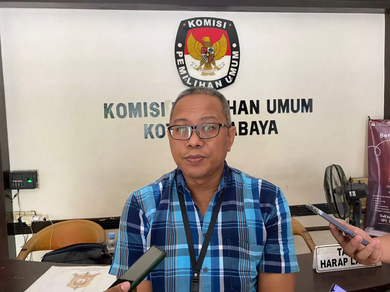 KPU Surabaya Tetap Lanjutkan Pleno Meski Hanya 3 Kecamatan Konfirmasi Rekap Suara