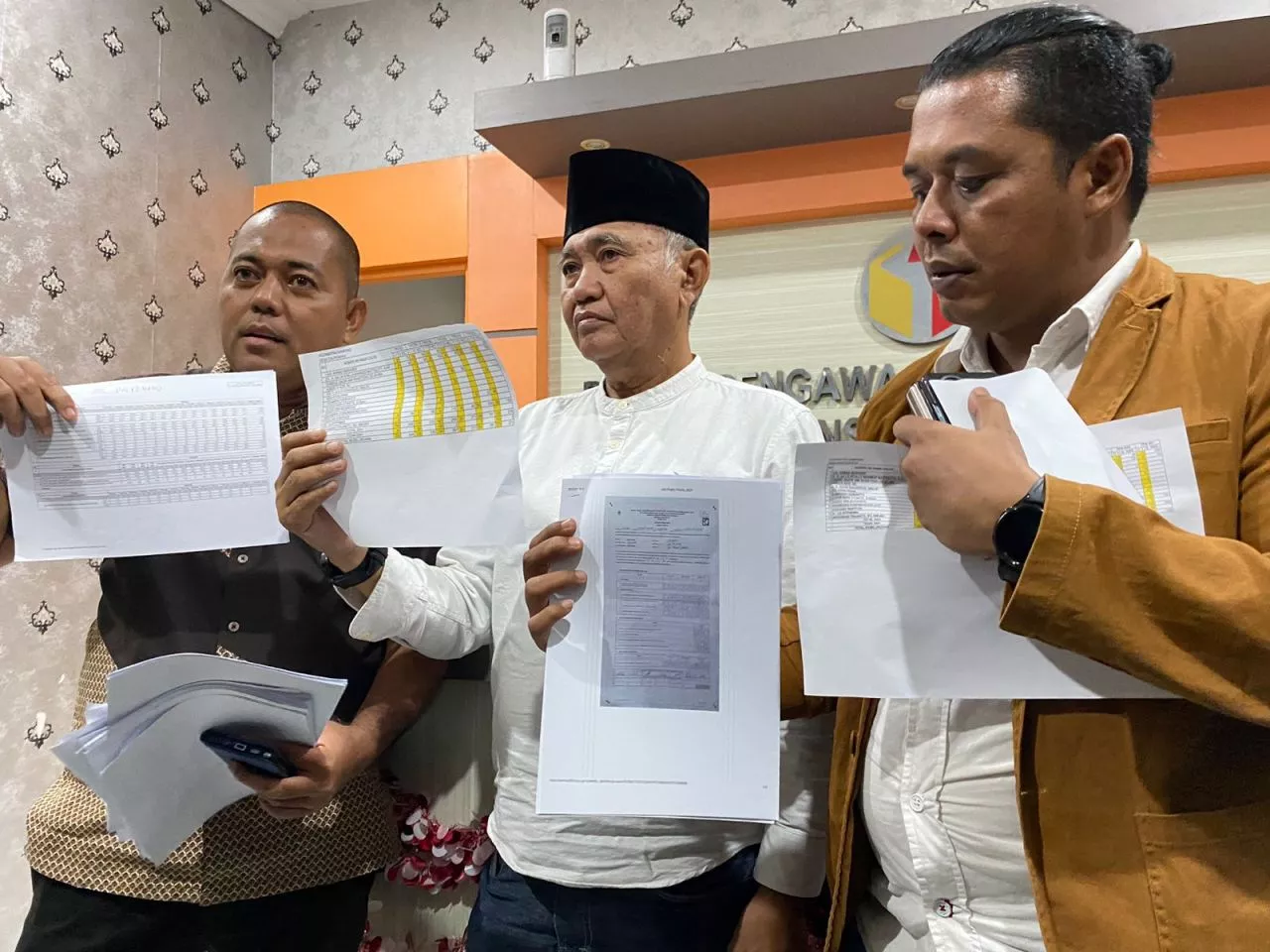 Ini Alasan Mantan Ketua KPK Datangi Bawaslu Jatim