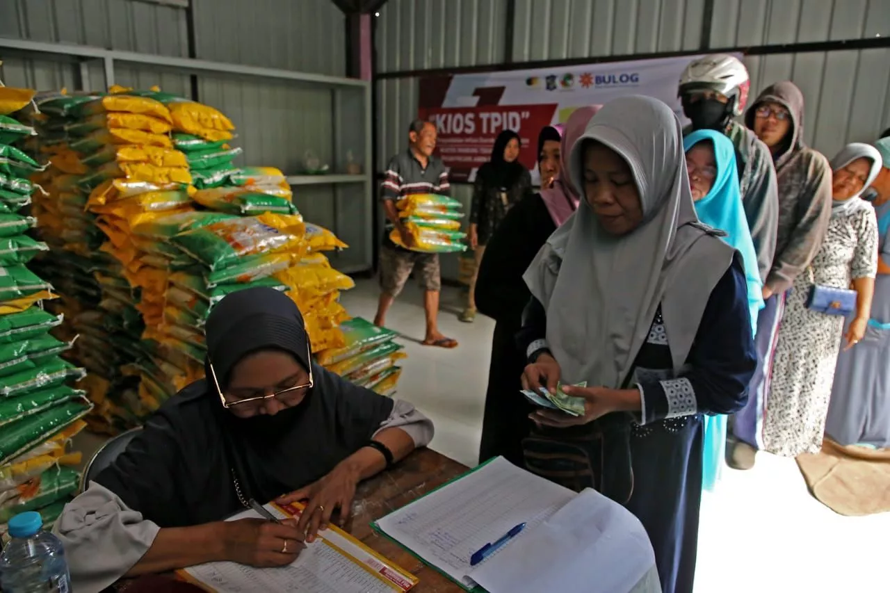 Bahan Pangan Dipastikan Aman hingga Lebaran 2024 di Surabaya