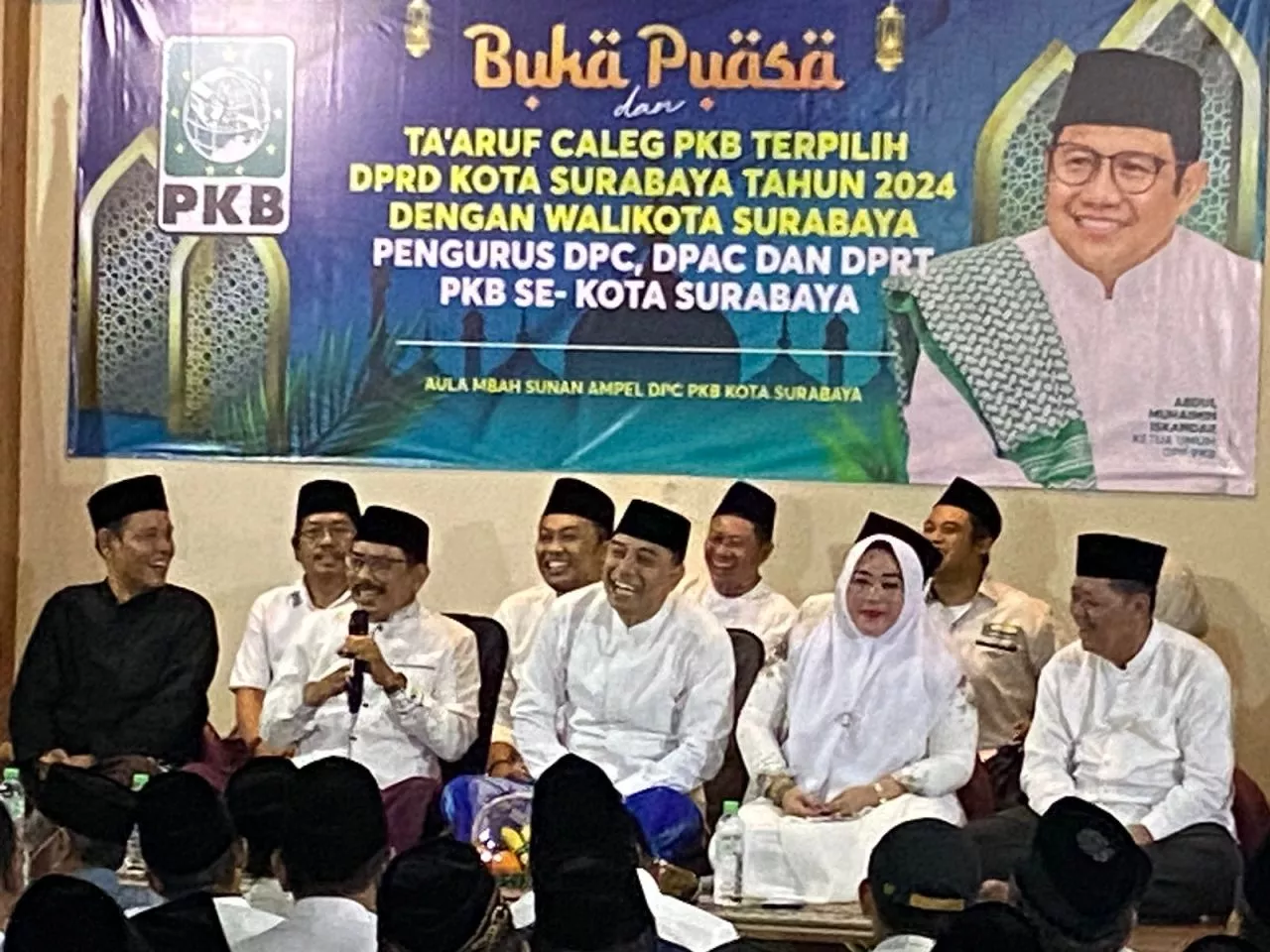 Eri Cahyadi Kunjungi Kantor PKB Surabaya, Konsolidasi Pilwali 2024?