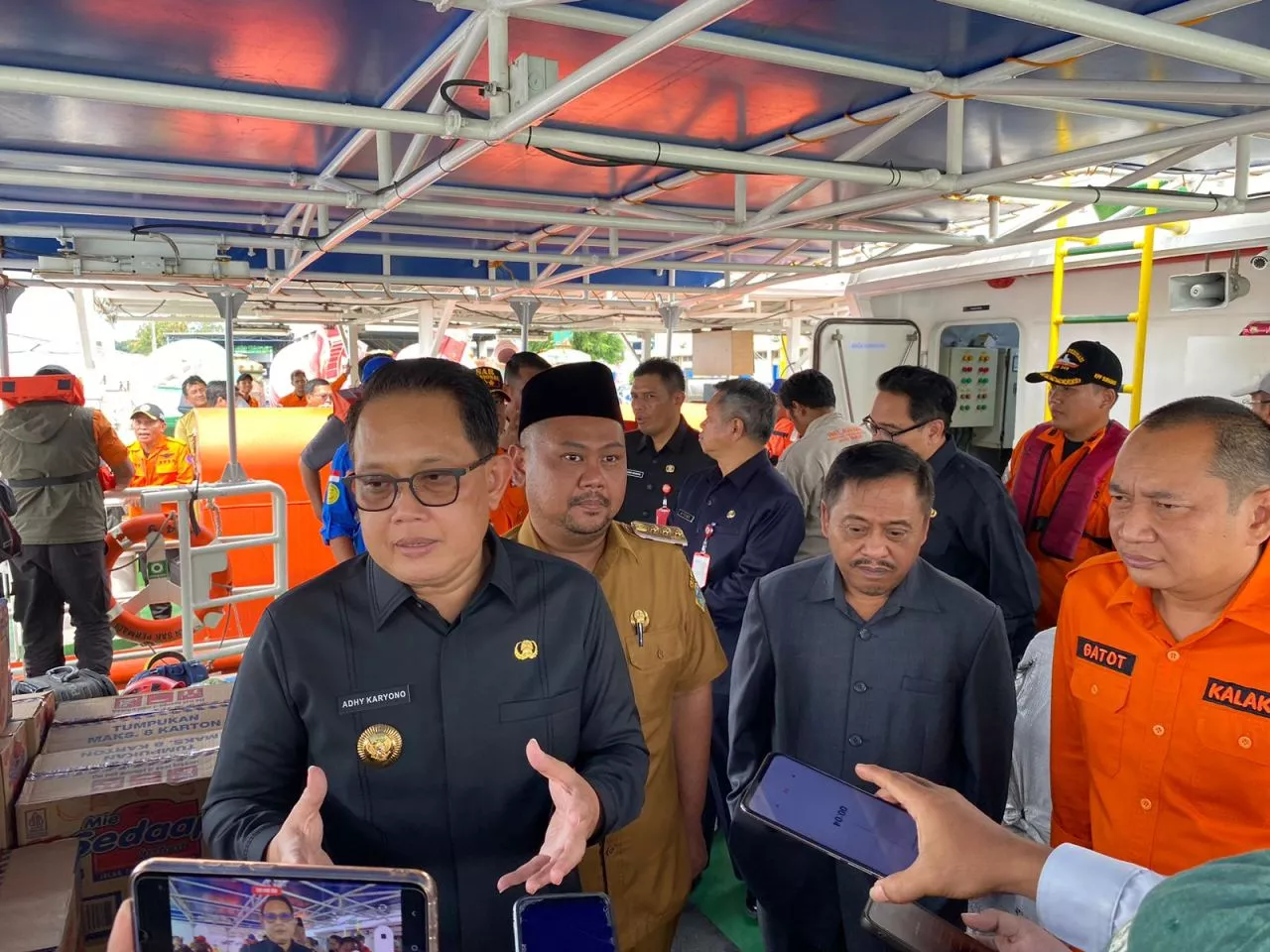 266 Gempa Susulan di Pulau Bawean, Pj Gubernur Buka Dapur Umum Sahur dan Buka Puasa