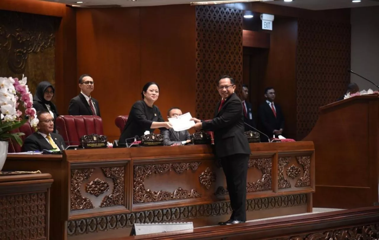 DPR RI Resmi Sahkan RUU Desa Jadi UU Desa