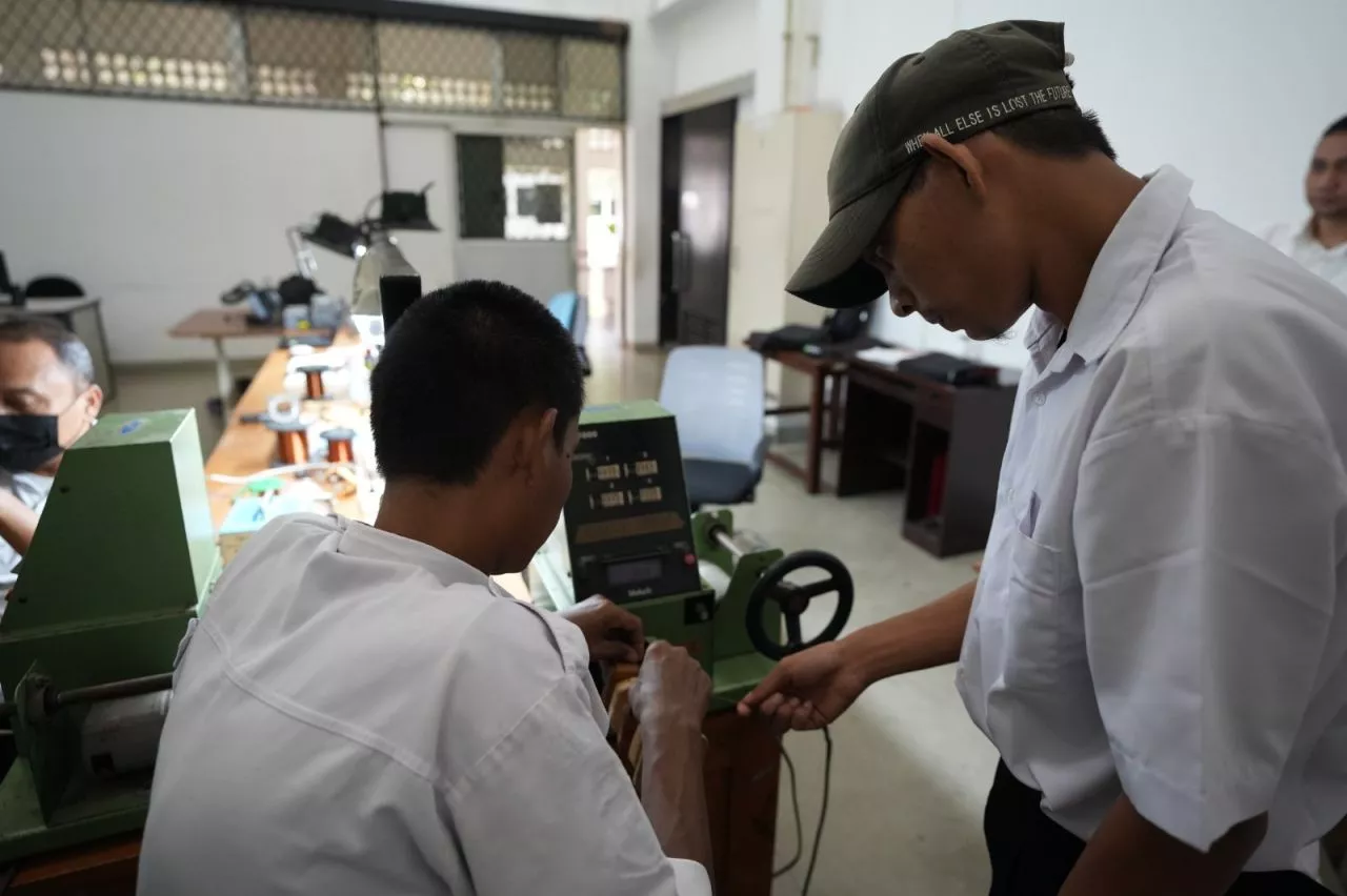 Meraih Masa Depan Lewat Pelatihan Vokasional Kemensos