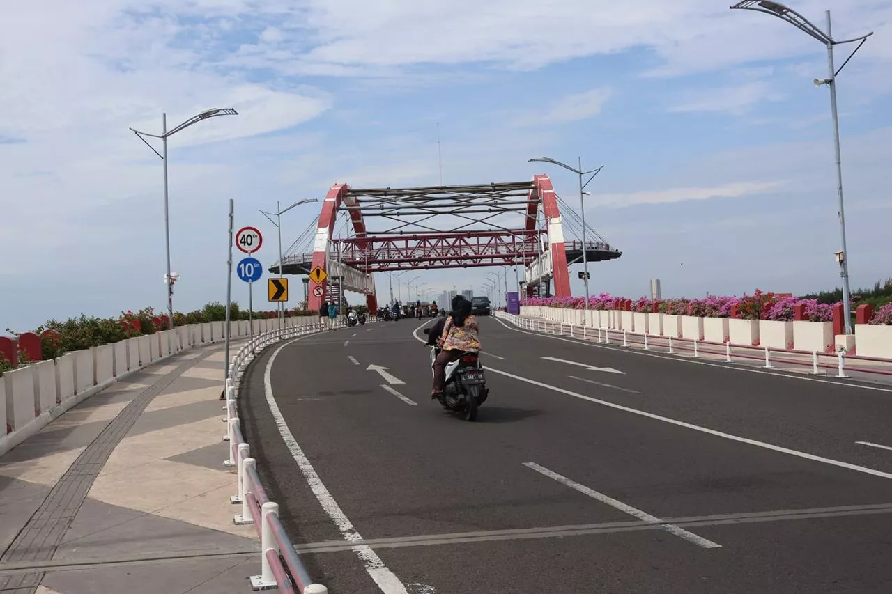 Pemkot Surabaya Usulkan Bangun Tol SERR - Juanda dan Tanjung Perak