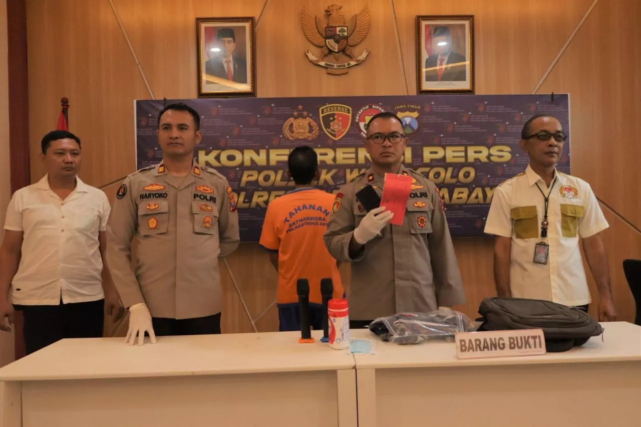 Pencuri Ponsel Tamu di Rumah Khofifah Dibekuk Polisi