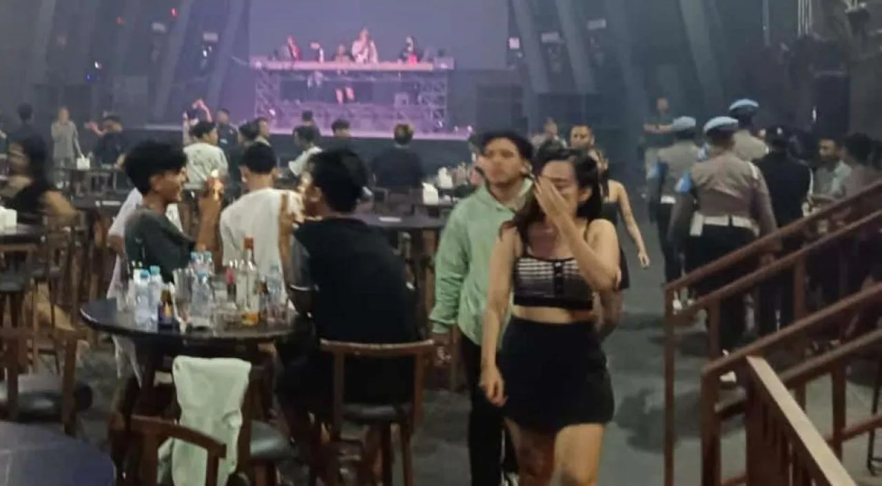 Positif Narkoba, Petugas Jaring 7 Pengunjung Ibiza Club Surabaya