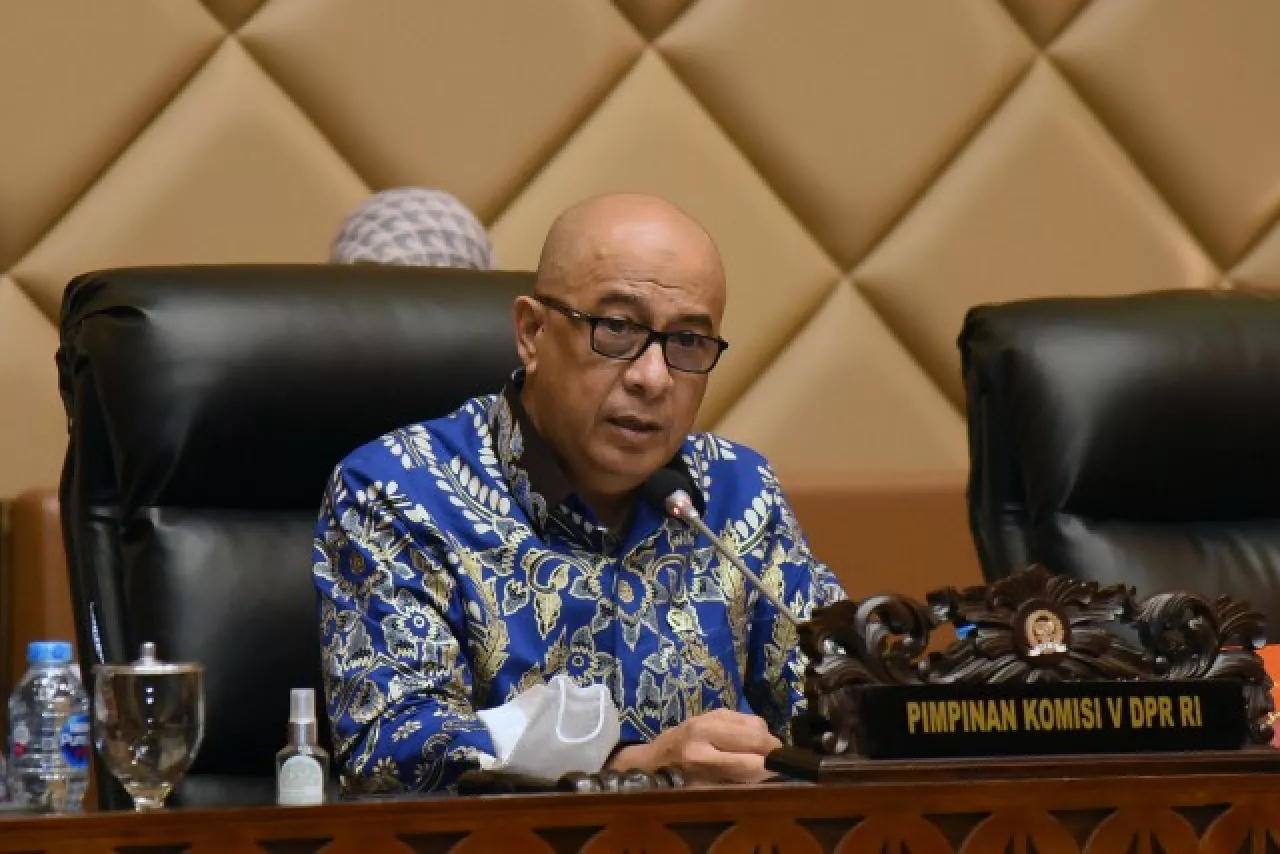 Pelarangan Study Tour Dinilai Tak Tepat, Begini Pandangan Komisi V DPR RI