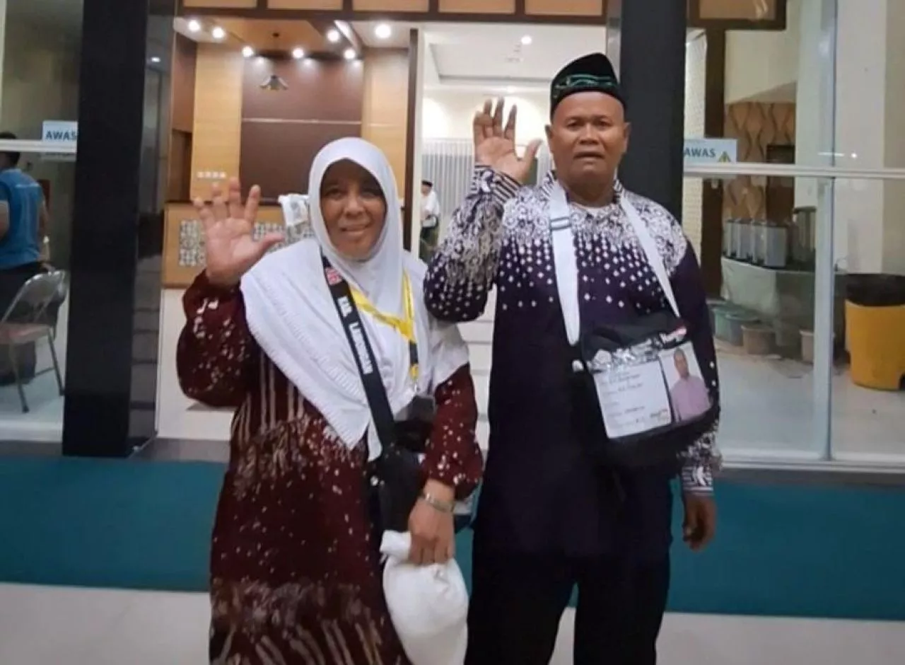 Tak Susut Asa, Kisah Pencari Rumput Asal Lamongan Berhasil Berangkat Haji