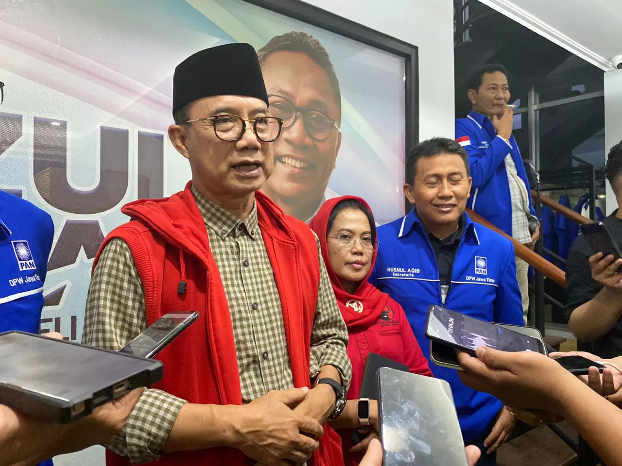 PDIP Jatim Klaim Tak Pernah Rayu Khofifah Maju Pilgub 2024