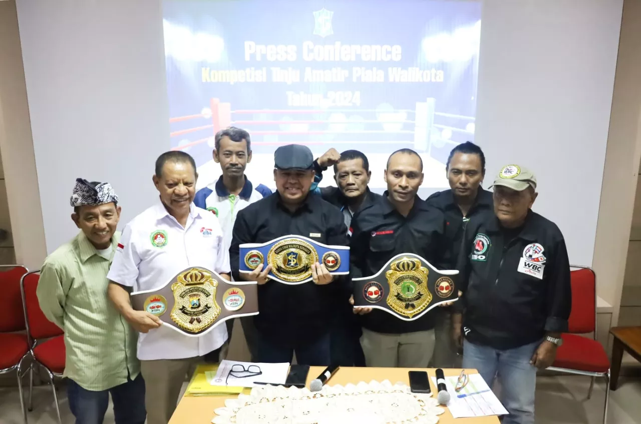 Info! Pemkot Surabaya Gelar Pertandingan Tinju Piala Wali Kota di Alun-Alun Sore ini