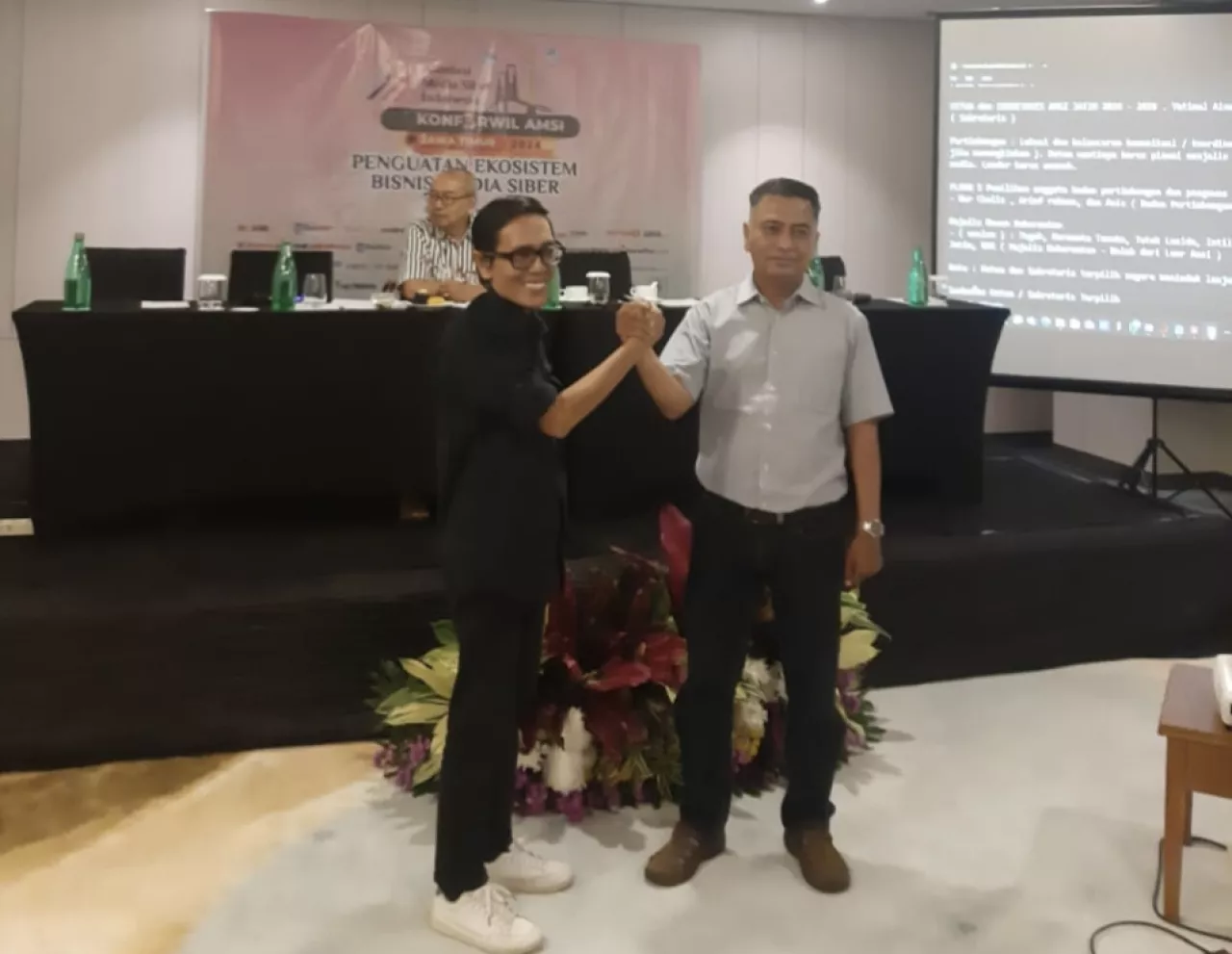 Pasangan Ainun-Amir Dipercaya Sebagai Ketua dan Sekretaris AMSI Jatim 2024-2028