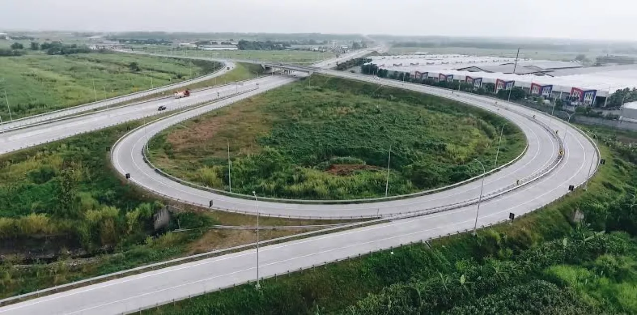 Mulai Nanti Malam Tarif Tol Surabaya-Mojokerto Naik