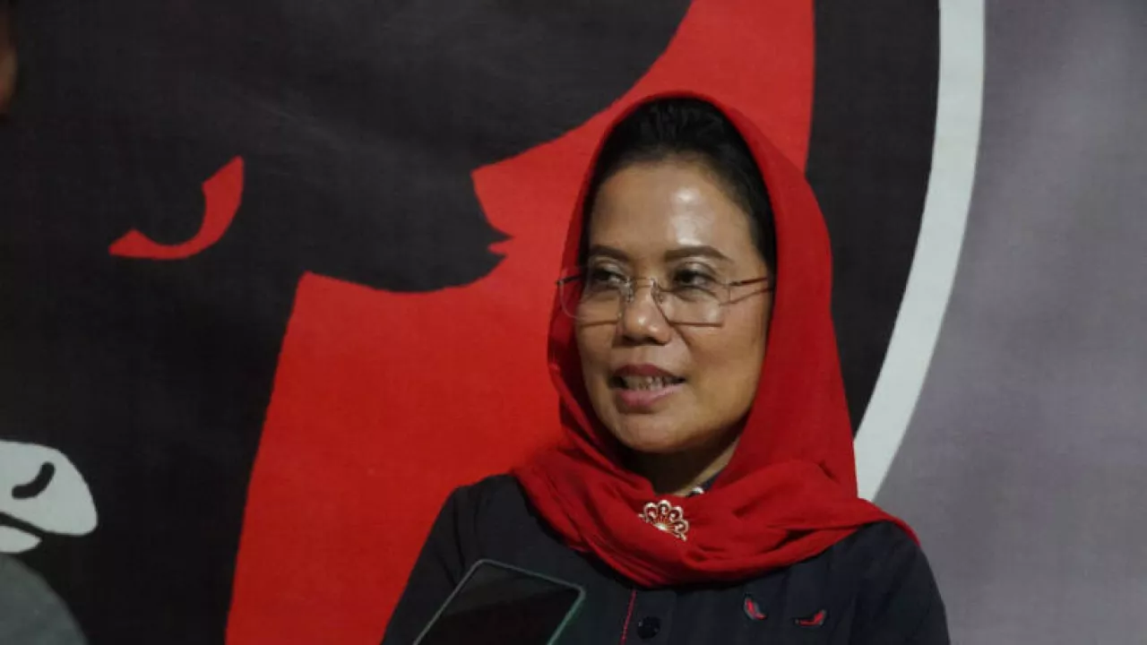 PDI-P Siapkan Kejutan, Pasangan Risma Diumumkan saat Pendaftaran
