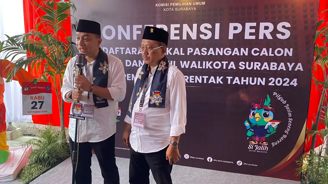 Begini Tanggapan Eri Melawan Bumbung Kosong di Pilwali Surabaya 2024
