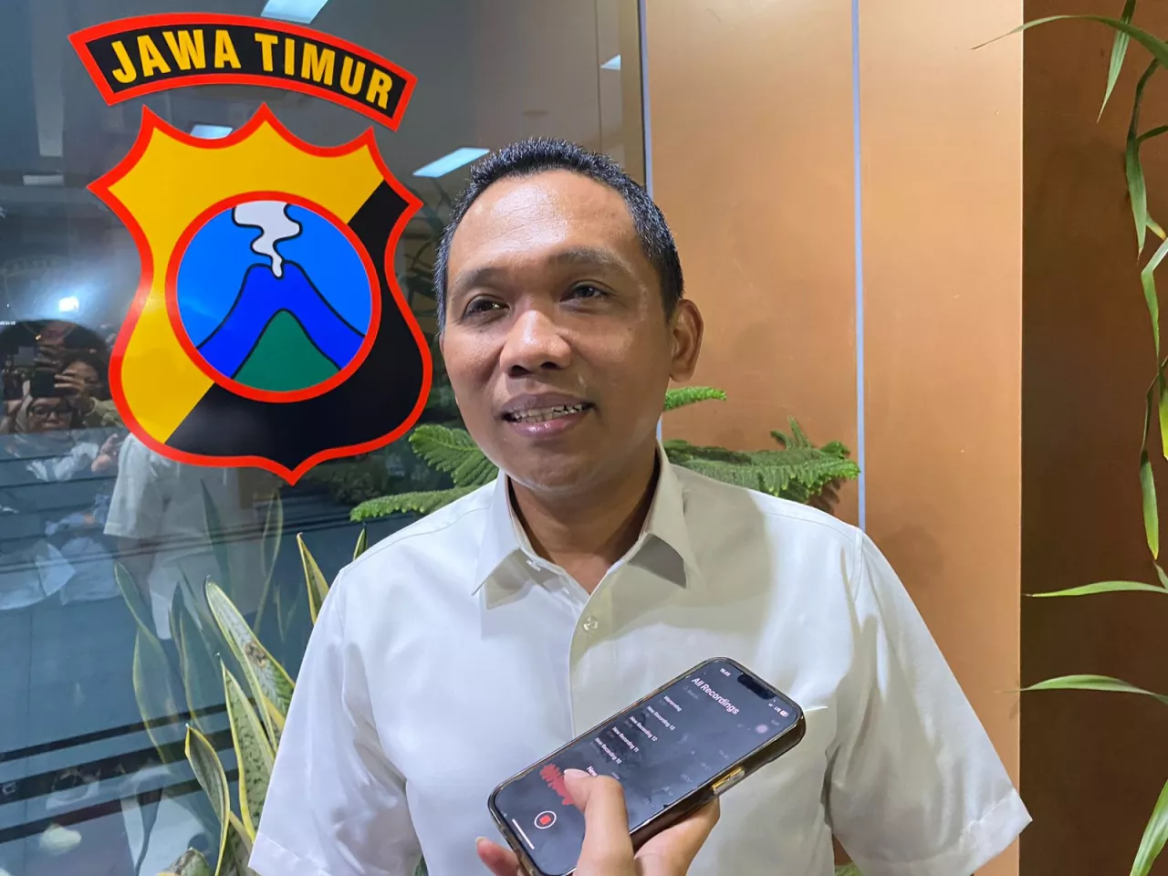 Terkait Dana Kebencanaan Erupsi Semeru, Mantan Bupati Lumajang Cak Thoriq Diperiksa ke Polda Jatim