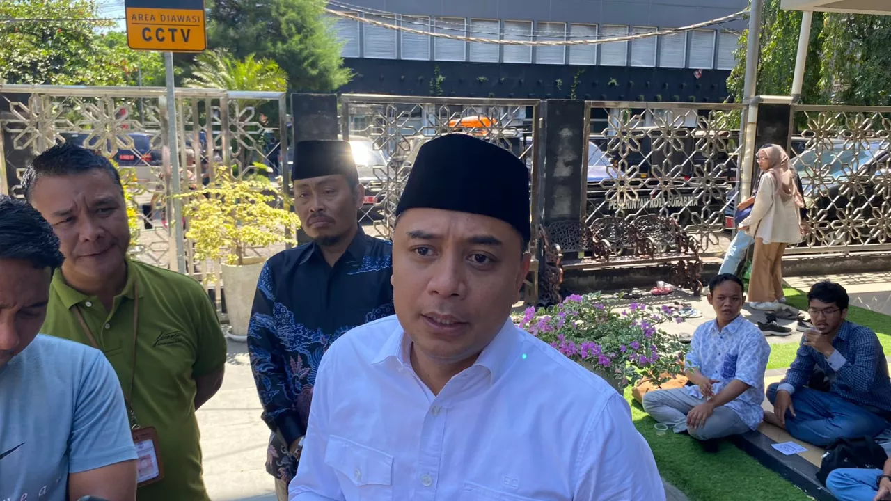 Besok, Eri Cahyadi-Armuji Rumuskan Lawan Bumbung Kosong