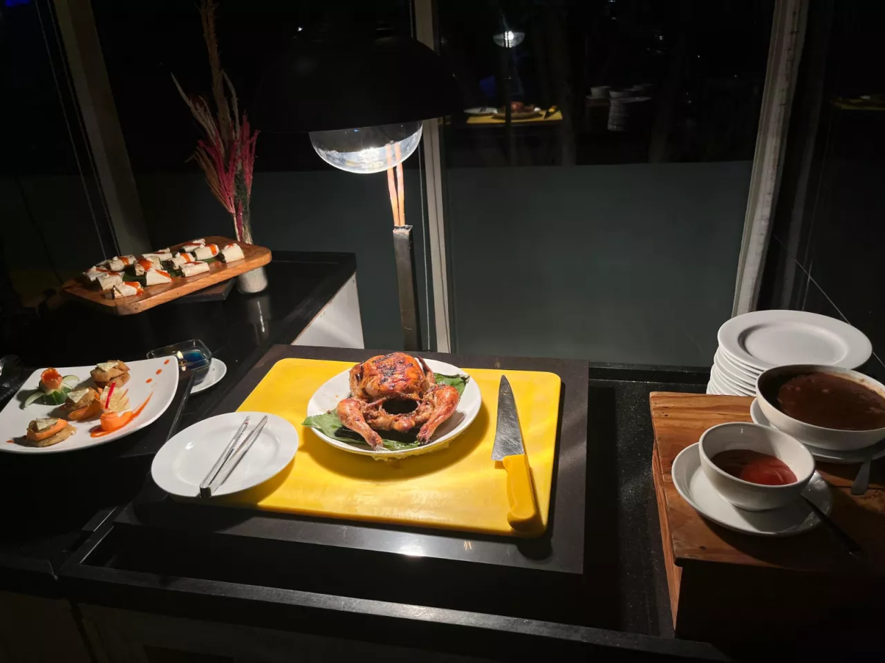 Akhir Pekan Seru All You Can Eat di Quest Hotel Darmo Surabaya