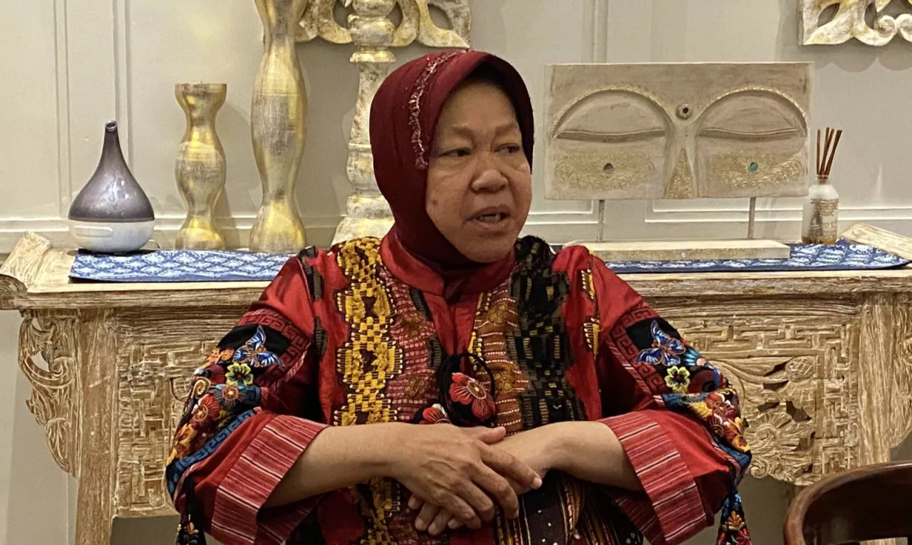 Jawaban Bijak Risma Tanggapi Kemesraan Eri Cahyadi Bersama Khofifah