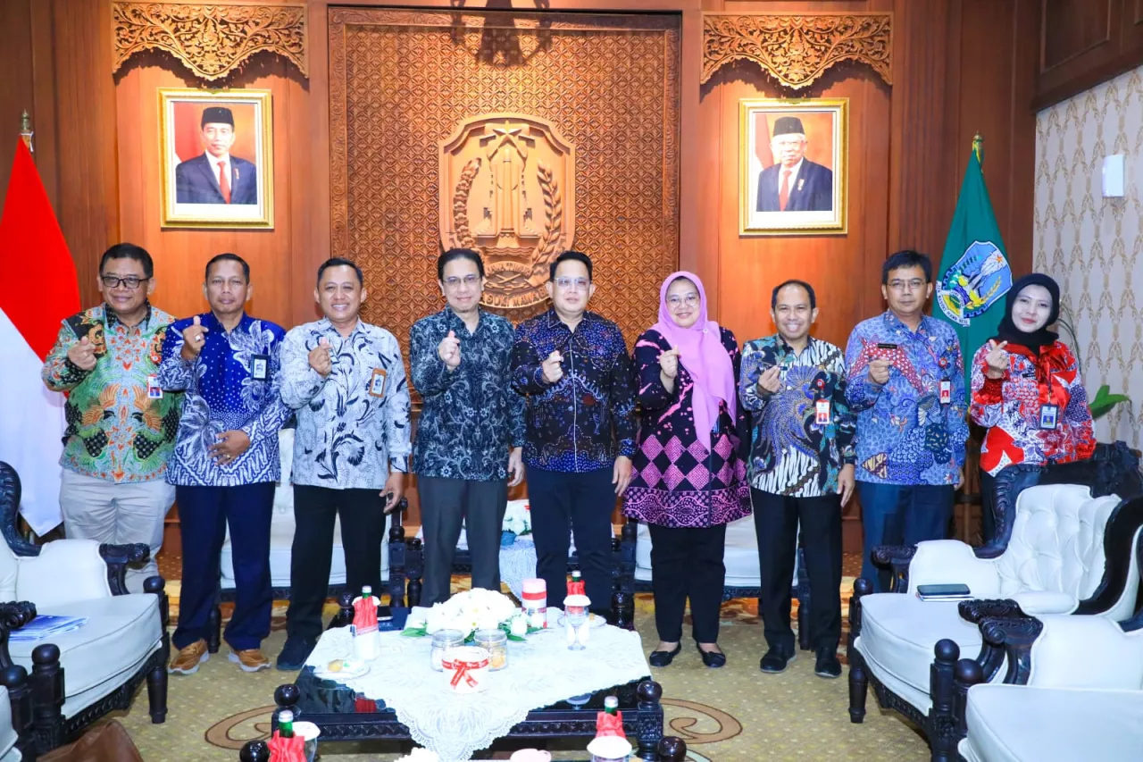 Pemprov Jatim Komitmen Tingkatkan Peringkat Indeks Masyarakat Digital