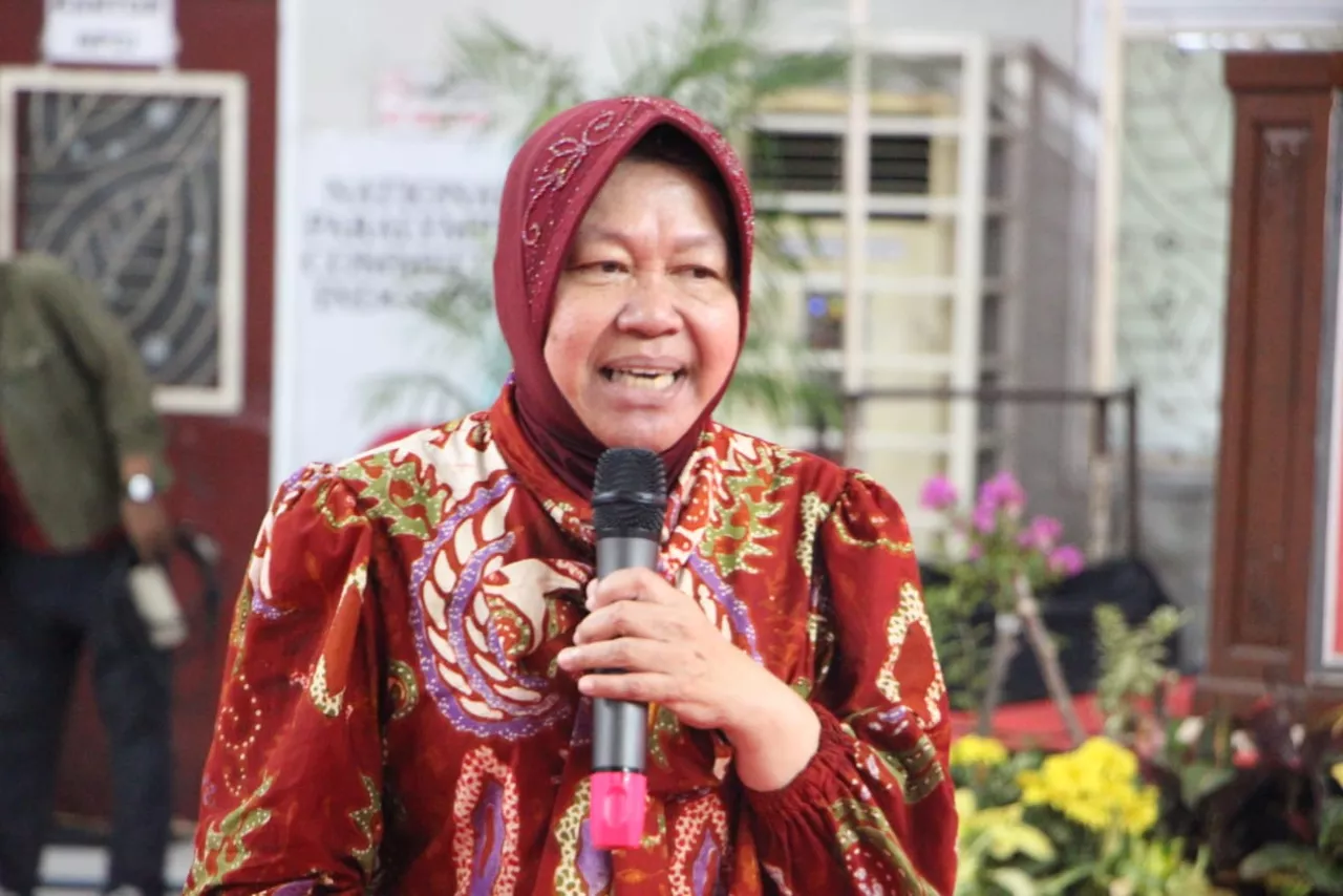 Ini Komitmen Risma untuk Warga Gresik Soal Banjir