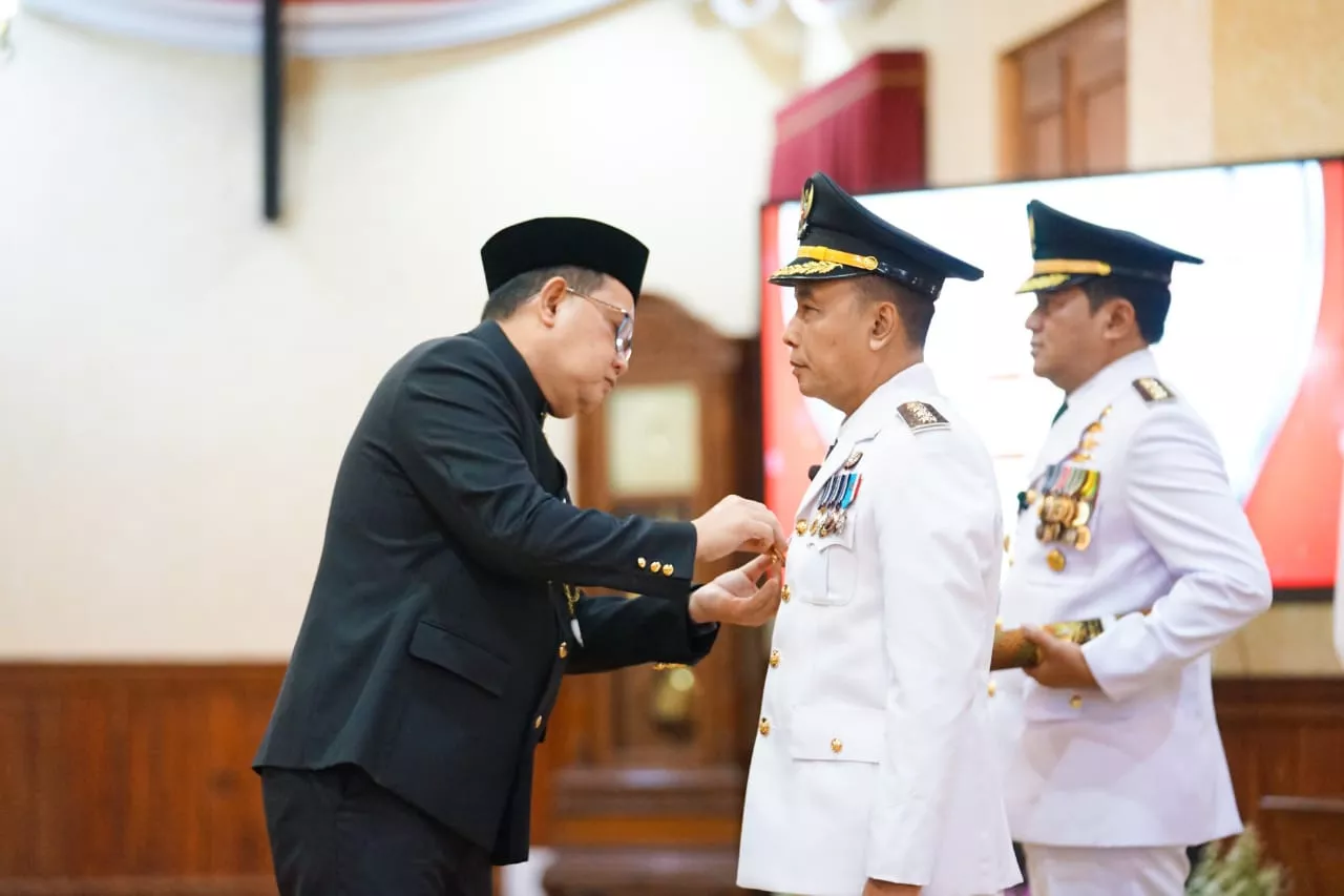 Lantik Pj Bupati dan Walikota, Pj Gubernur Tekankan Netralitas ASN