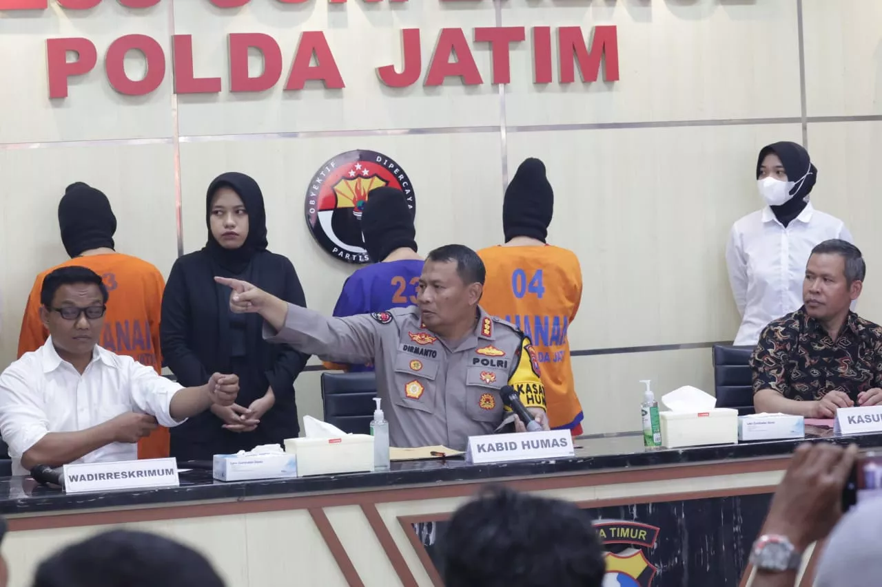 Polda Jatim Grebek Panti Pijat Plus di Malang