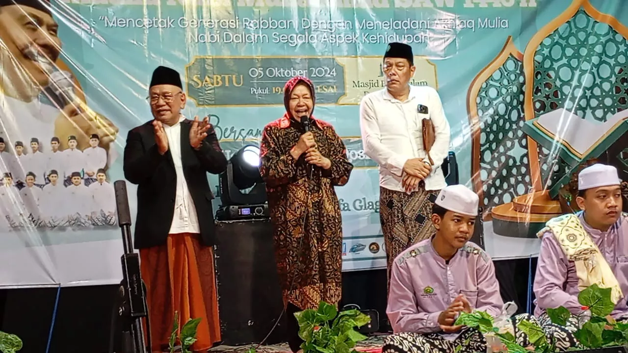Disambati Warga Lamongan Soal Air Bersih, Cagub Risma Tawarkan Teknologi RO