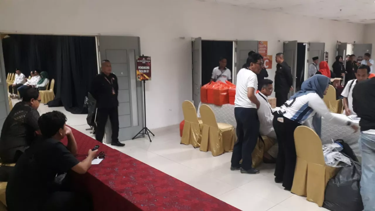 Antisipasi Bentrok Debat Pilgub, KPU Buat Bilik Siaran Langsung di Luar Gedung