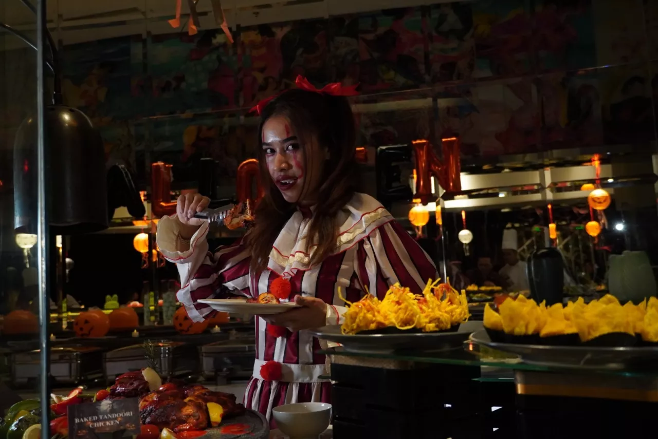 Hallowen: Makan Malam Seram di Hotel Ciputra World Surabaya