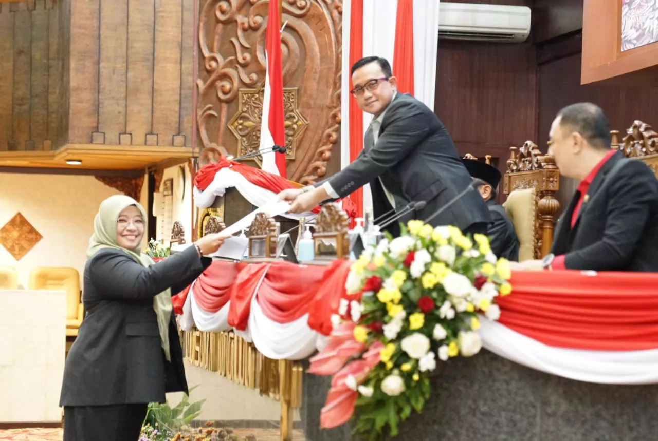 Badan Anggaran DPRD Jatim Identifikasi Poin Penting Rancangan APBD 2025