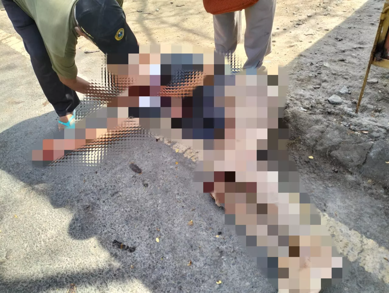 Driver Ojol R4 di Surabaya Dibegal Leher Ditusuk, Pelakunya Perempuan