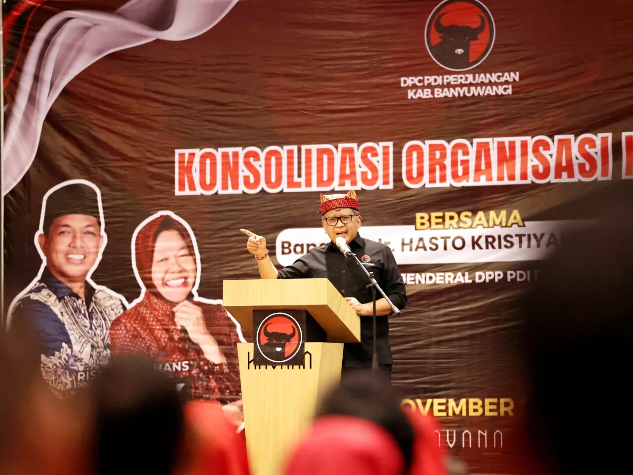 PDIP Beberkan Modal Risma Maju Pilgub Jatim 2024