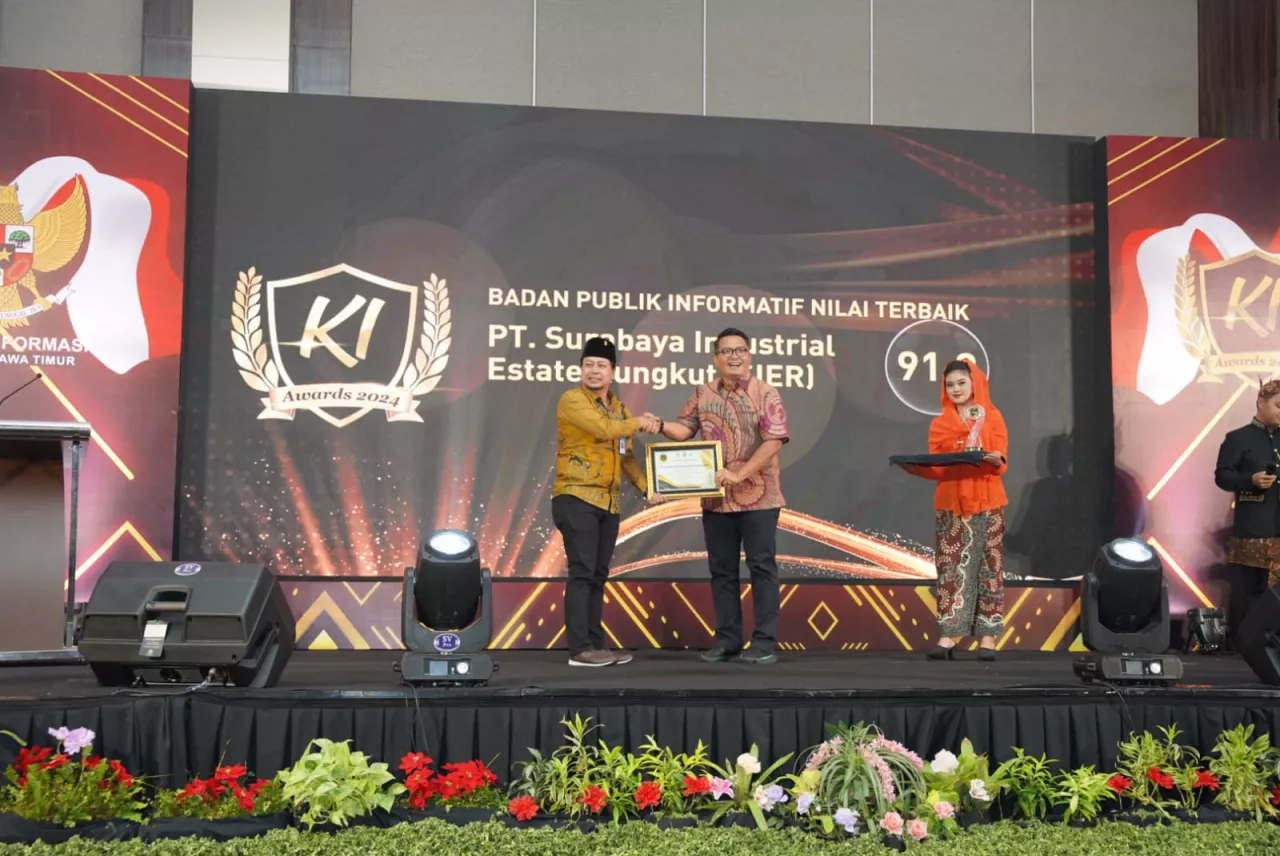 SIER Raih Penghargaan Badan Publik Informatif Terbaik di KI Award 2024