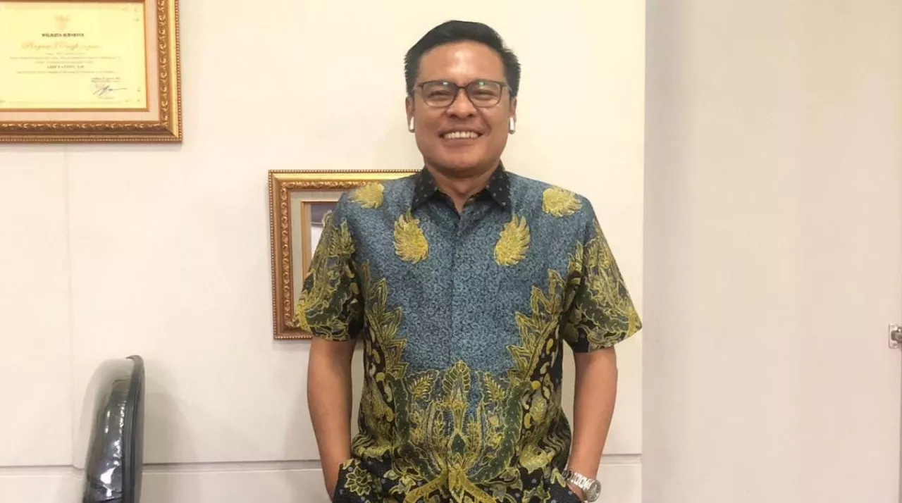Kurangi Polusi, DPRD Surabaya Dorong Pembatasan Usia Operasional Truck