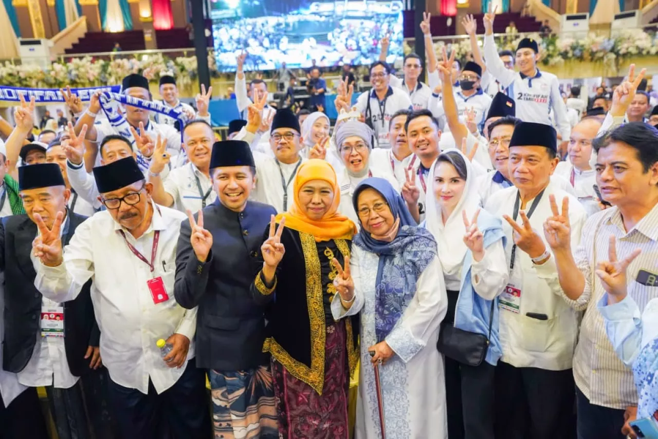 Raih Suara Terbanyak, Khofifah-Emil Menang Mutlak di Pilgub Jatim 2024