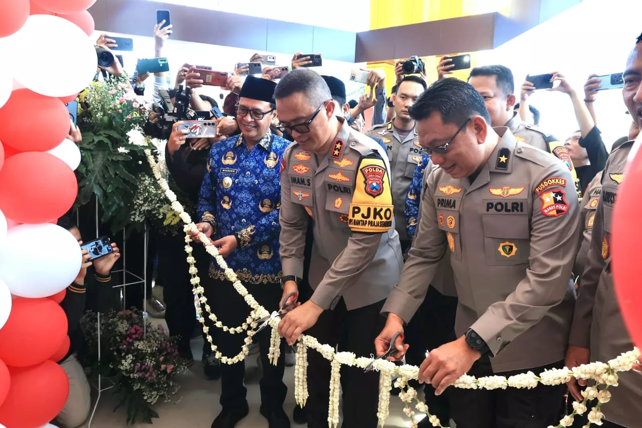 Kapolda Jatim Resmikan RS Bhayangkara Pamekasan