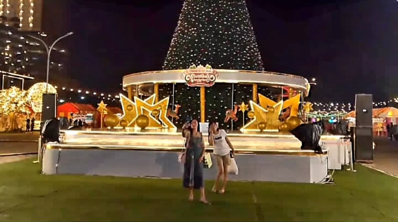 Pakuwon City: Destinasi Liburan Natal dan Tahun Baru di Surabaya