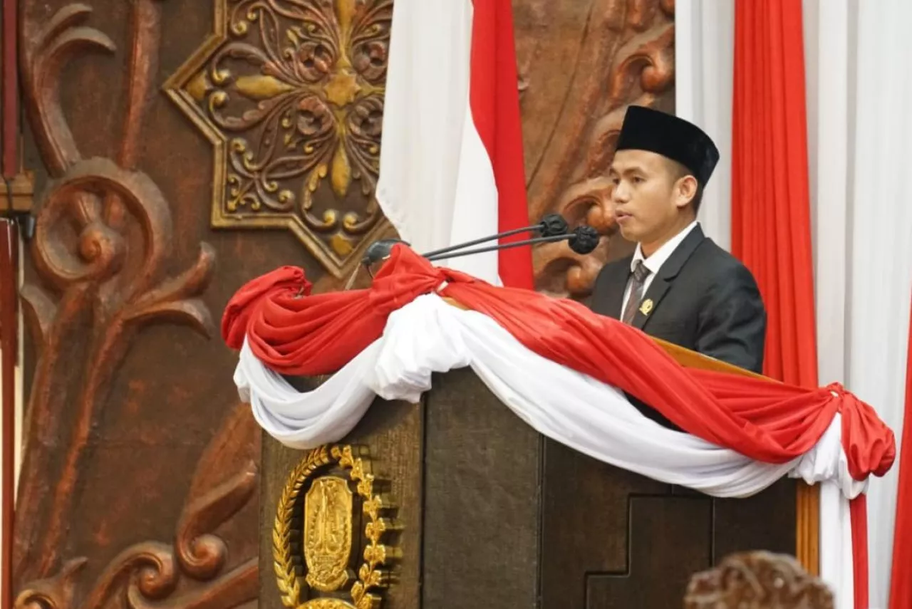 Begini Tanggapan DPRD Jatim Soal Upah Minimum Tak Merata di Jatim