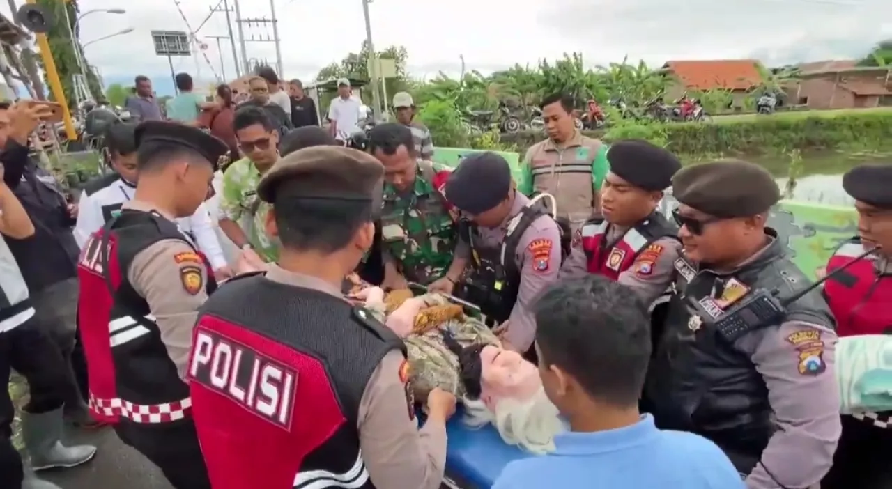 Banjir Bandang Pasuruan: Polisi Terjunkan Ratusan Personel Tim Evakuasi