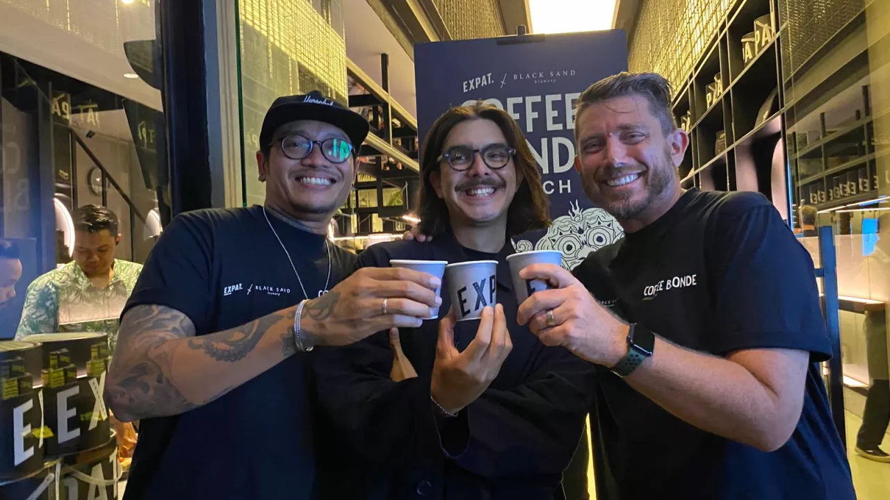 Kopi Campur Bir? Ini Dia Coffee Blonde yang Hadir di Surabaya