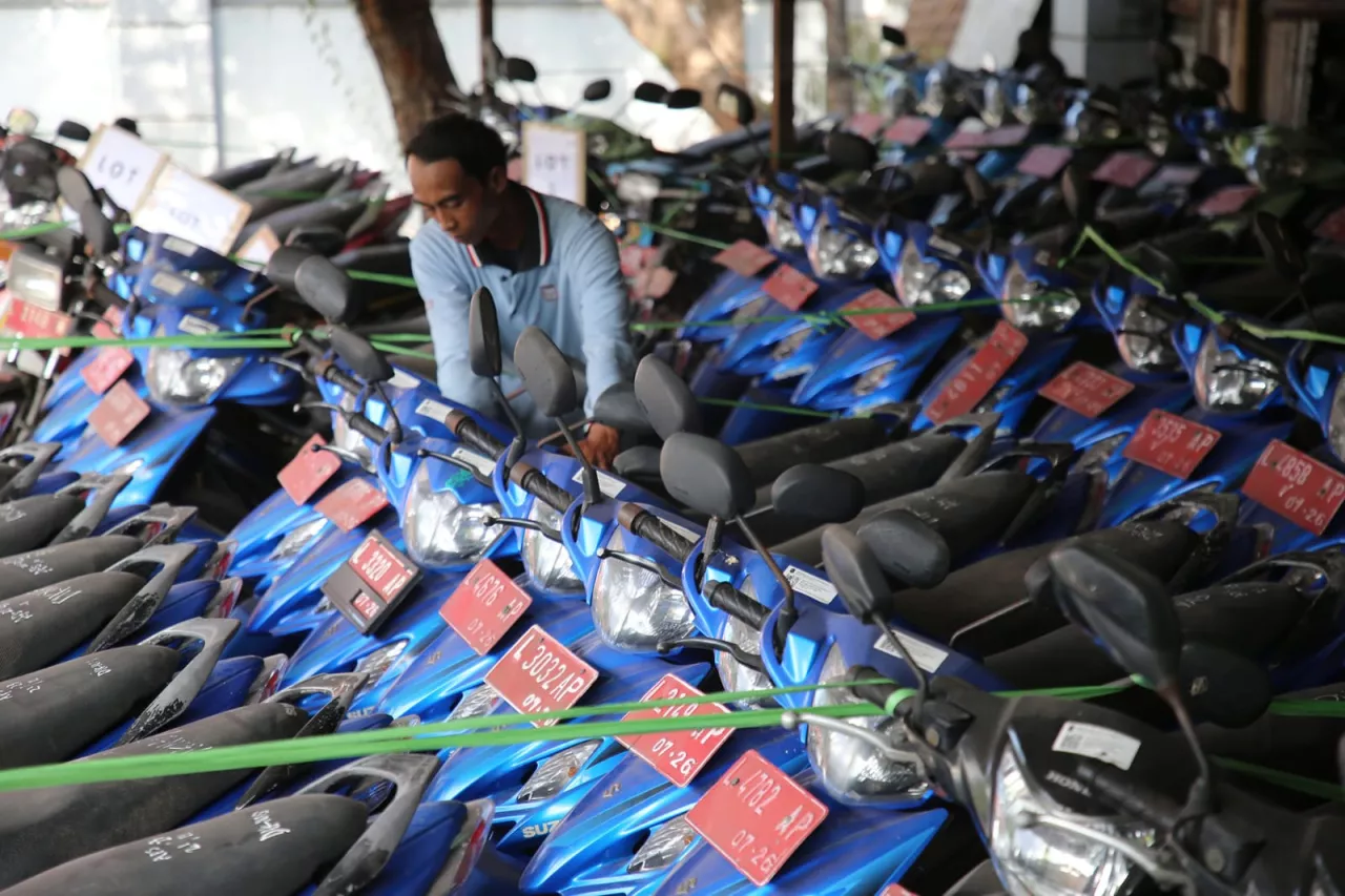 Pemkot Surabaya Lelang 74 Kendaraan Eks Operasional, Begini Cara Daftarnya