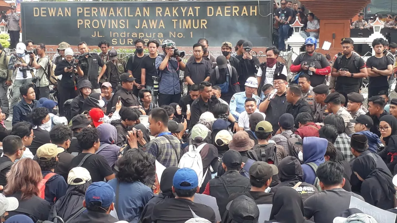 Demo Penolakan Kebijakan Pemerintah Pusat, Begini Tanggapan DPRD Jatim