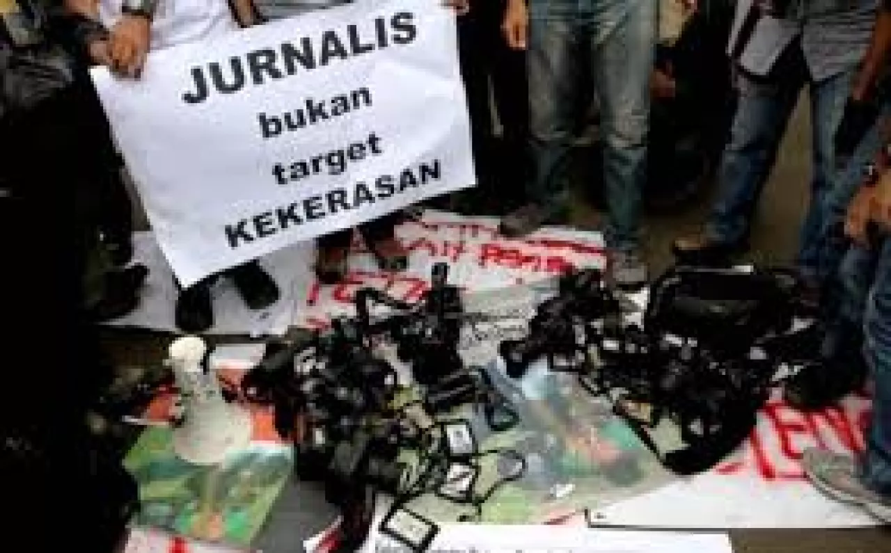 IKA Stikosa AWS: Kekerasan terhadap Jurnalis adalah Pembungkaman dan Ancaman Demokrasi