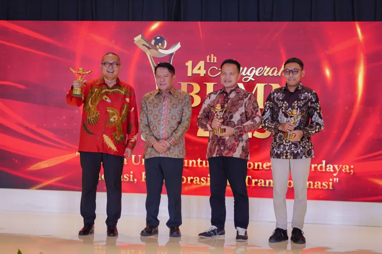 SIER Sabet Dua Penghargaan dalam Anugerah BUMN 2025 atas Komitmen ESG