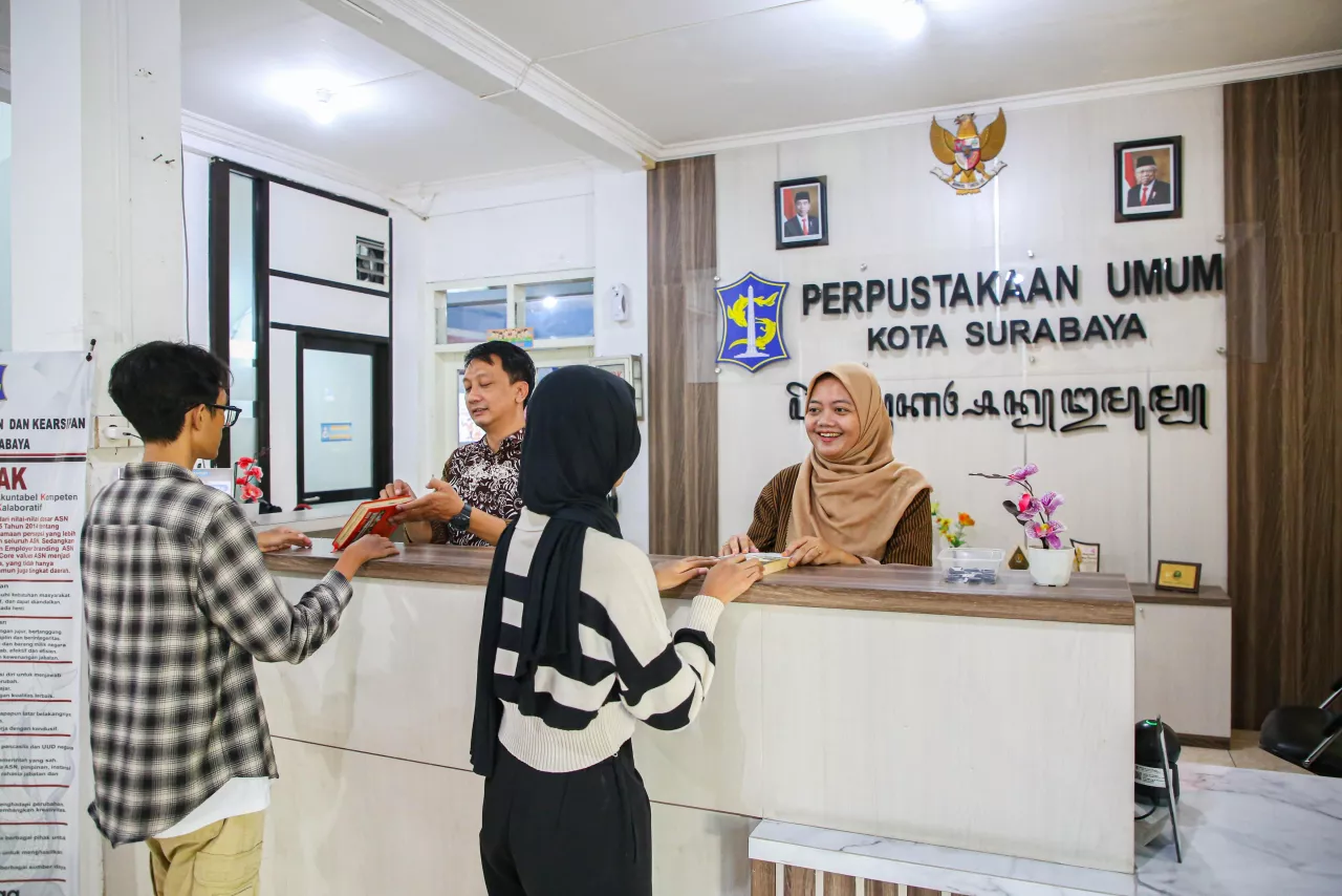 Gen Z Disasar, Surabaya Andalkan Aplikasi dan VR untuk Revitalisasi Perpustakaan
