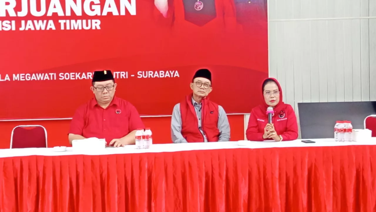 Kepengurusan PDIP Surabaya Dievaluasi, Ketua dan Wakil Sekretaris Dicopot
