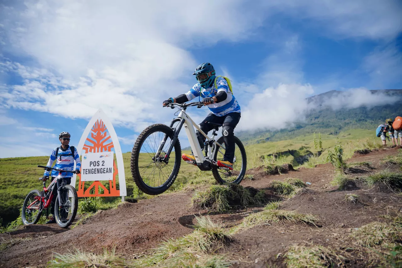 SIER dan DLU Dorong Wisata Non Pendakian serta Sanitasi Berkelanjutan di Rinjani