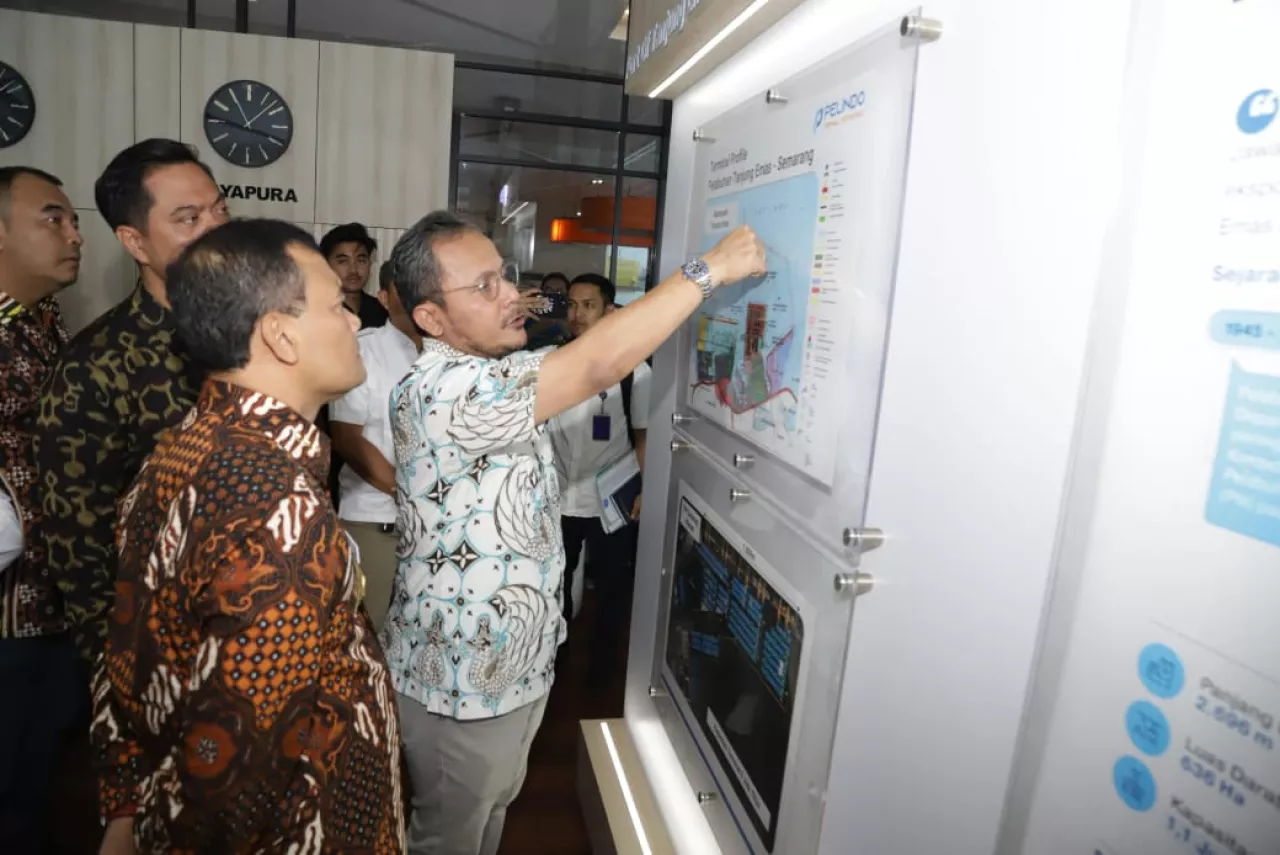 Pelindo dan Komisi V Bahas Transformasi Tanjung Emas Jadi Simpul Logistik Nasional